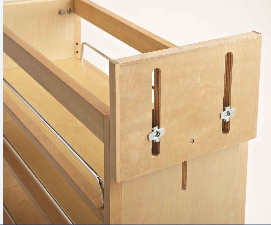 Rev-A-Shelf 8 in Base Cabinet Organizer w/ Knife Block w/Soft-Close 448KB-BCSC-8C